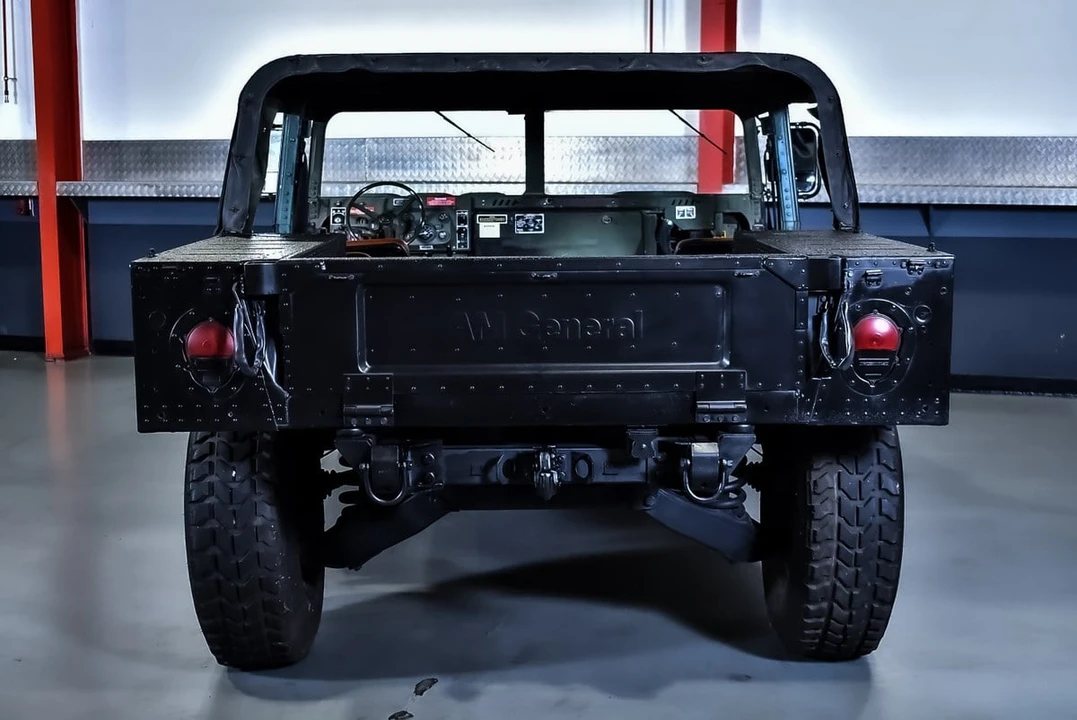 1989 AM General Hummer - Image 24 of 30
