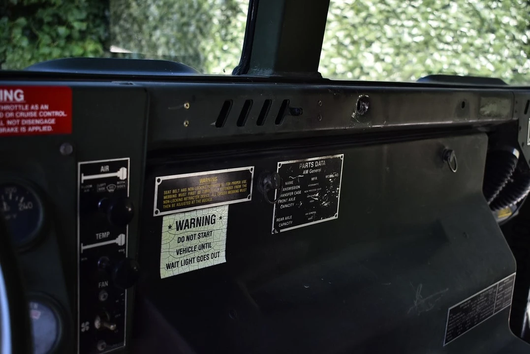 1989 AM General Hummer - Image 29 of 30
