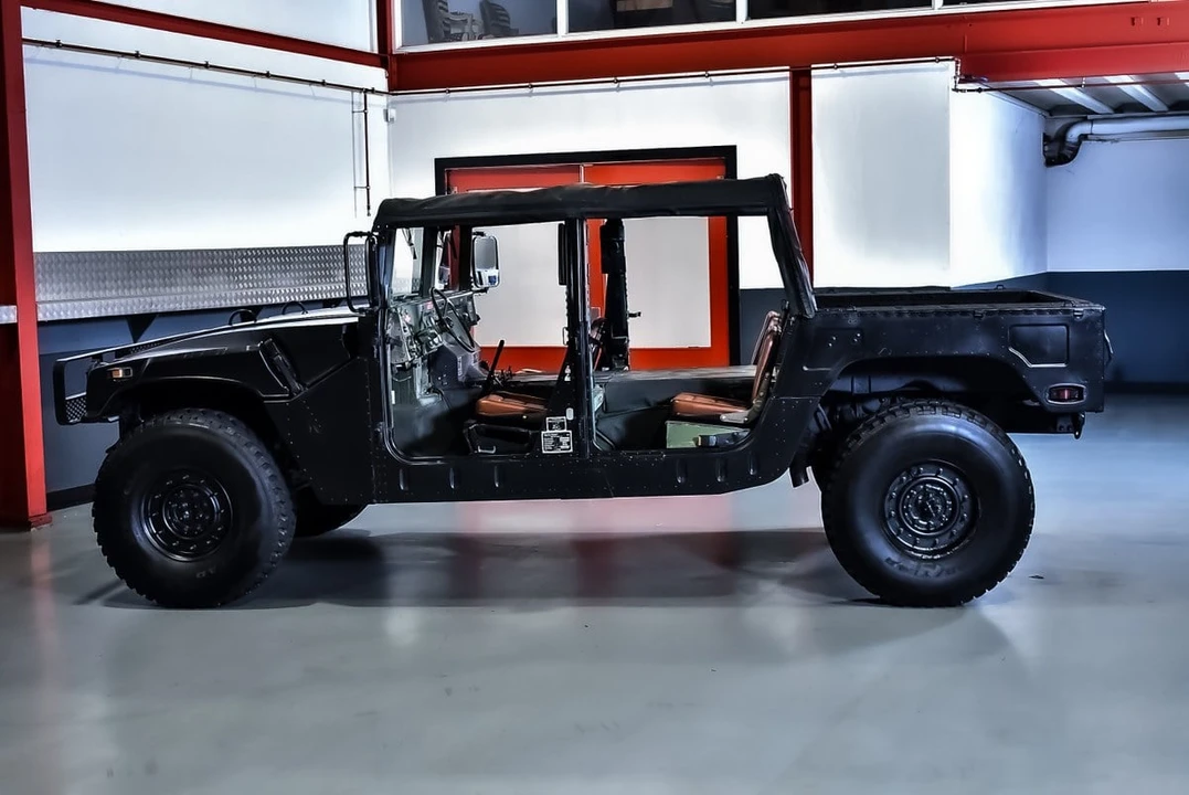 1989 AM General Hummer - Image 30 of 31