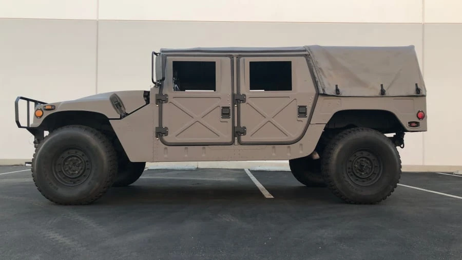 1989 AM General Hummer - Image 2 of 9