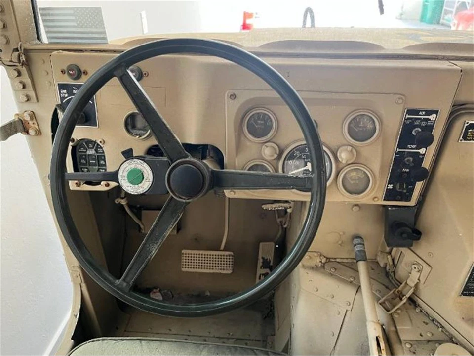 1989 AM General Hummer - Image 3 of 17