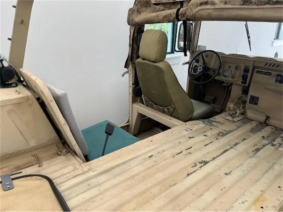 1989 AM General Hummer - Image 8 of 17