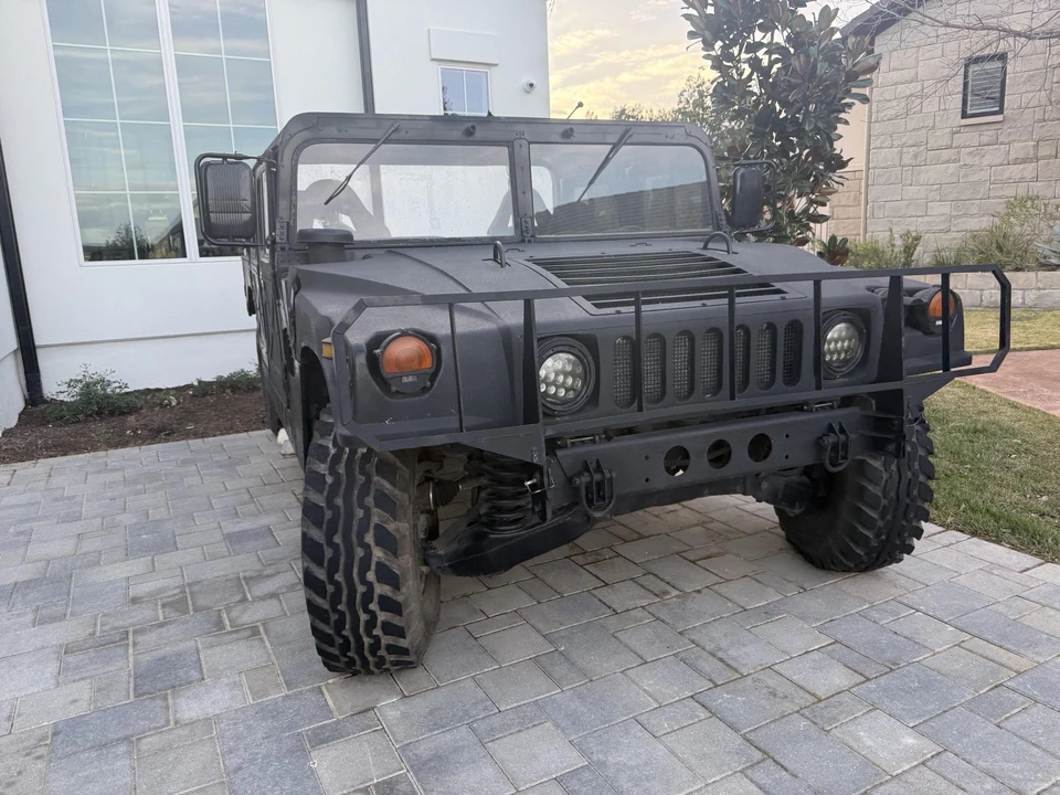 1989 Hummer HMMWV - Image 2 of 31