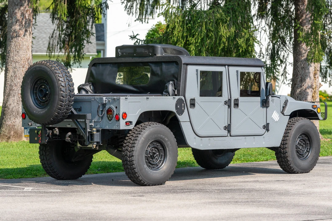 1989 AM General Hummer - Image 11 of 31