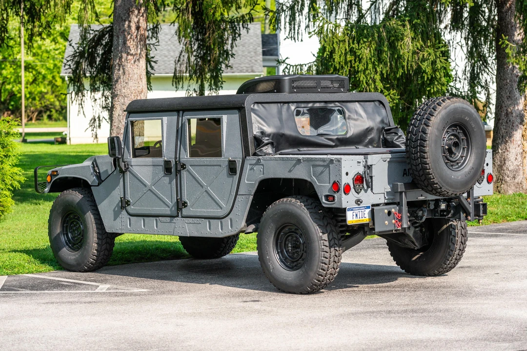 1989 AM General Hummer - Image 10 of 31