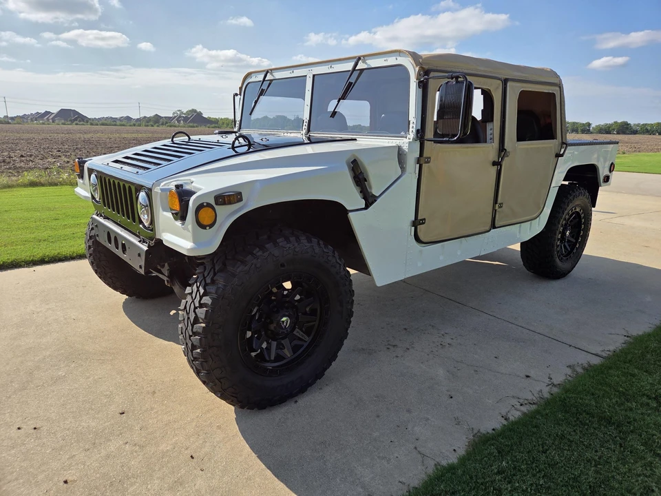 1989 Hummer HMMWV - Image 2 of 31