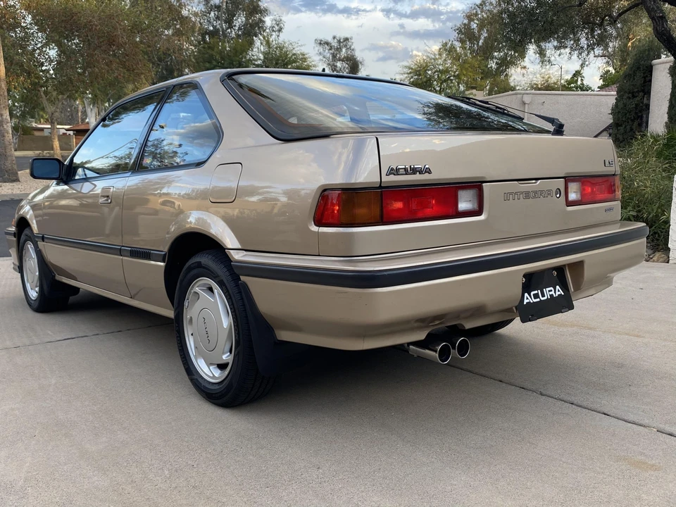 1989 Acura Integra 1st Gen - Image 14 of 31