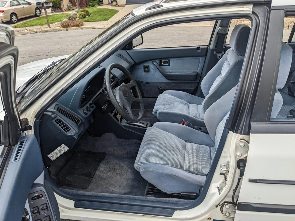 1989 Acura Integra 1st Gen - Image 25 of 31