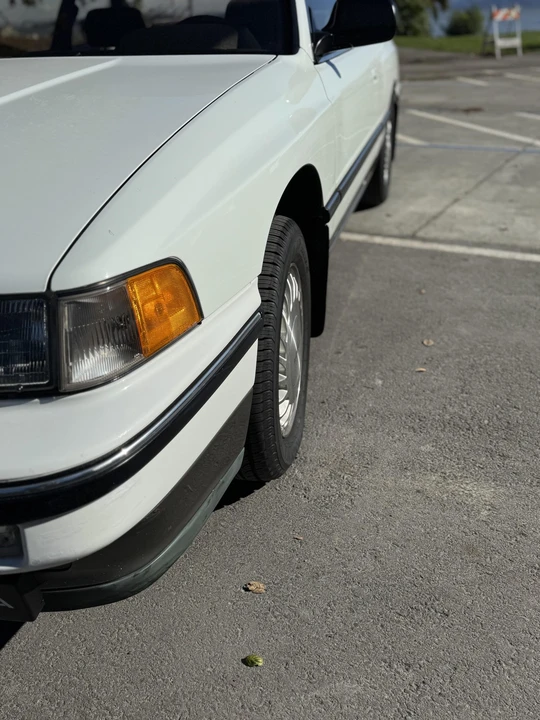 1989 Acura Legend 1st Gen - Image 17 of 31