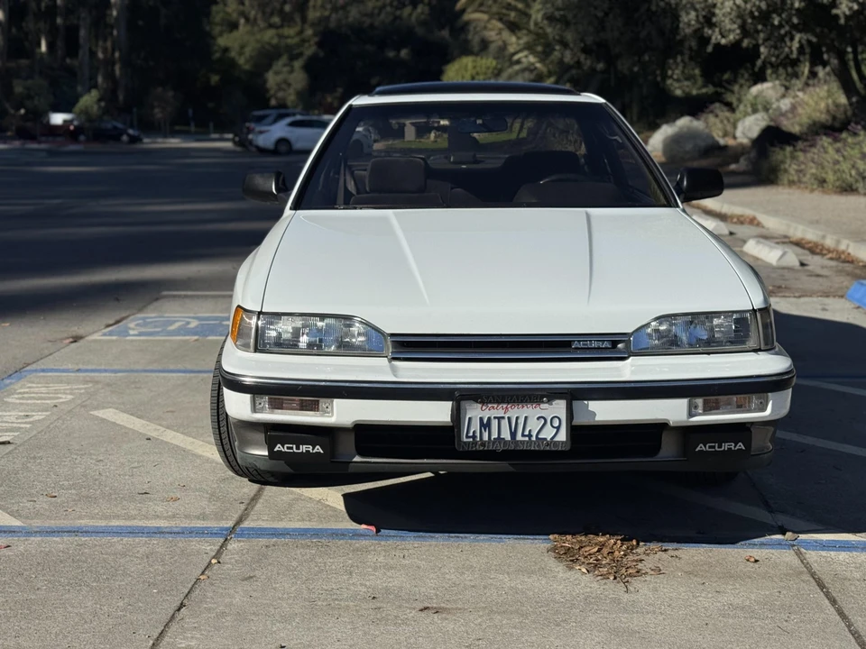 1989 Acura Legend 1st Gen - Image 5 of 31