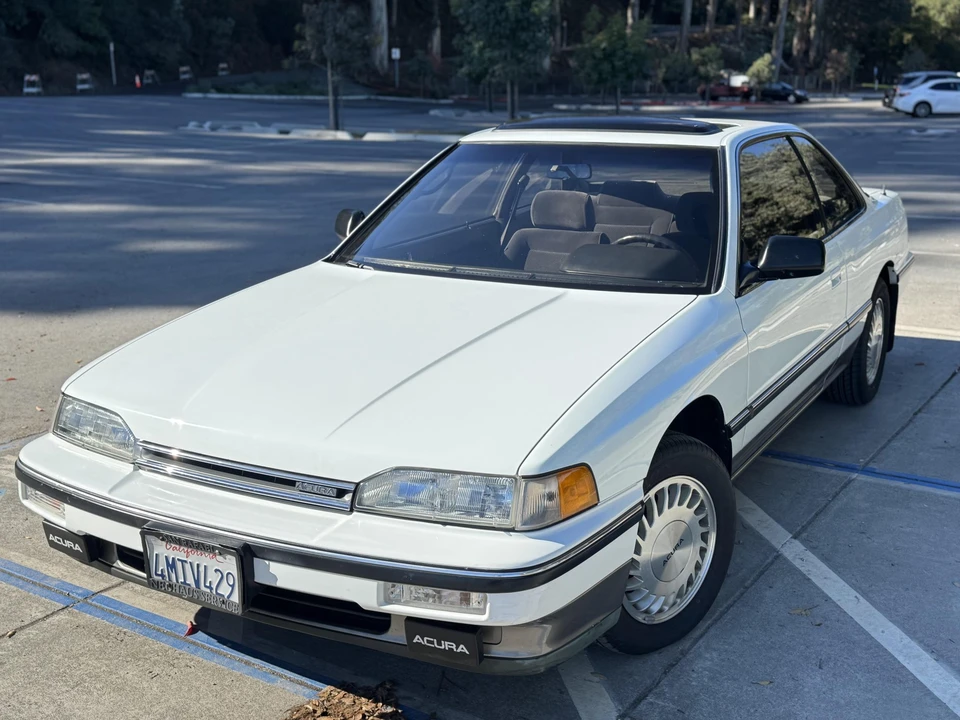 1989 Acura Legend 1st Gen - Image 3 of 31
