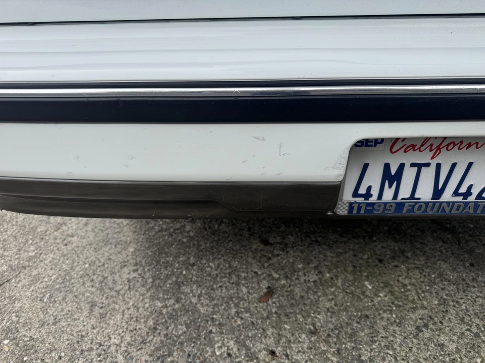 1989 Acura Legend 1st Gen - Image 25 of 31