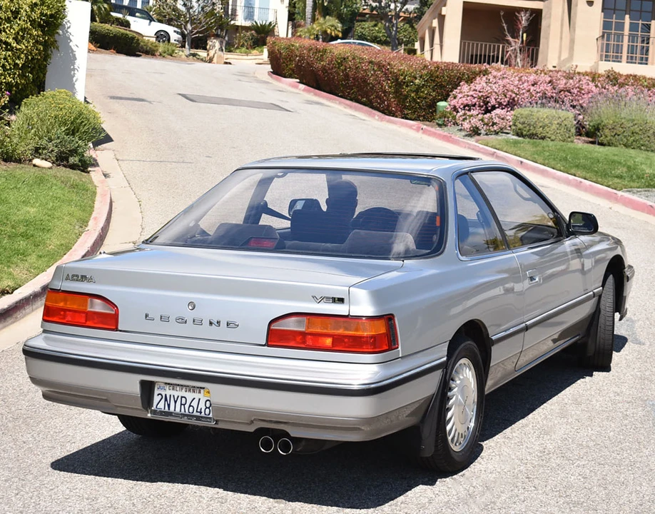 1989 Acura Legend 1st Gen - Image 6 of 31