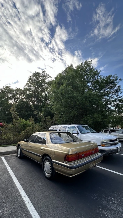 1989 Acura Legend 1st Gen - Image 2 of 5