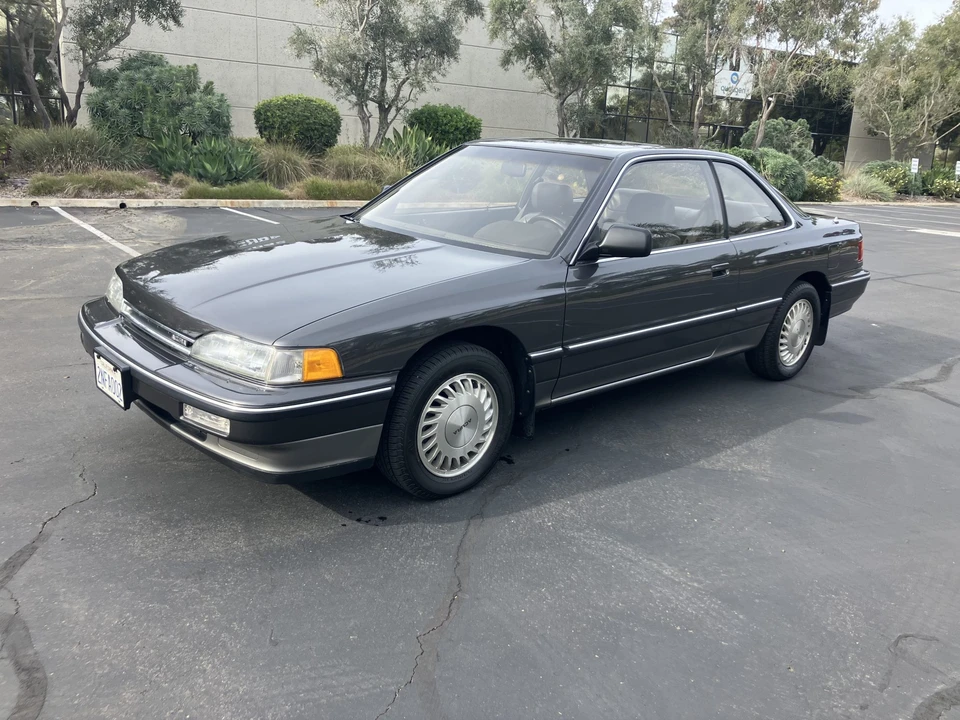 1989 Acura Legend 1st Gen - Image 4 of 31