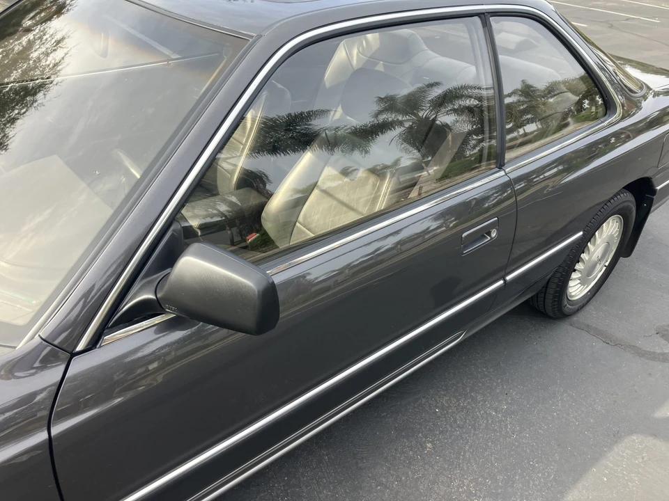 1989 Acura Legend 1st Gen - Image 21 of 31