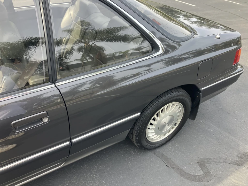 1989 Acura Legend 1st Gen - Image 29 of 31