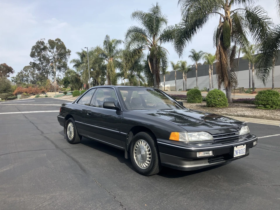 1989 Acura Legend 1st Gen - Image 13 of 31