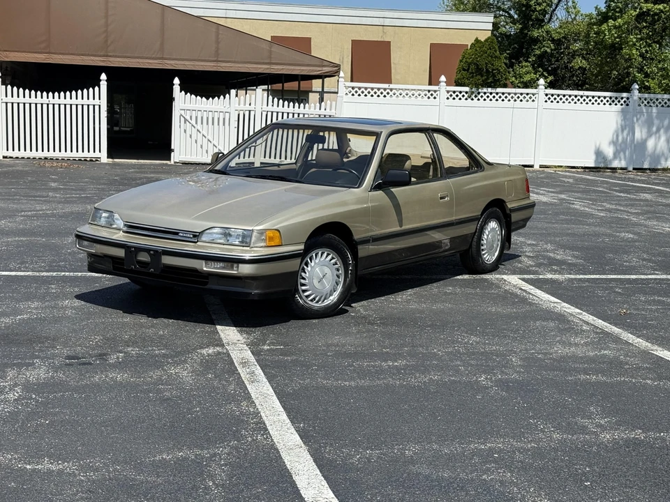 1989 Acura Legend 1st Gen - Image 26 of 31