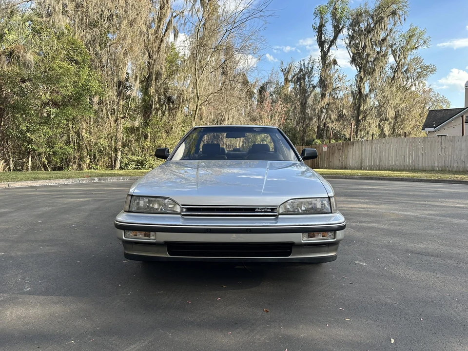 1989 Acura Legend 1st Gen - Image 5 of 31
