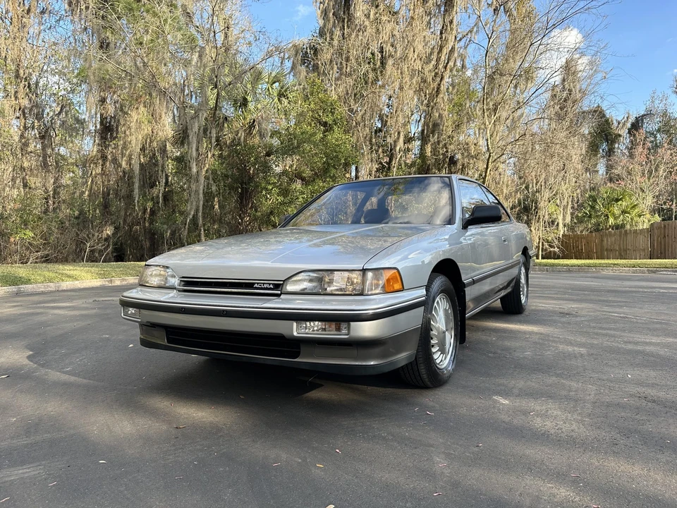1989 Acura Legend 1st Gen - Image 29 of 31