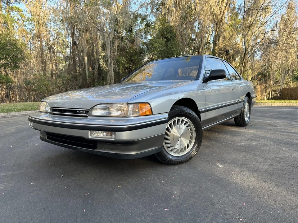 1989 Acura Legend 1st Gen - Image 30 of 31