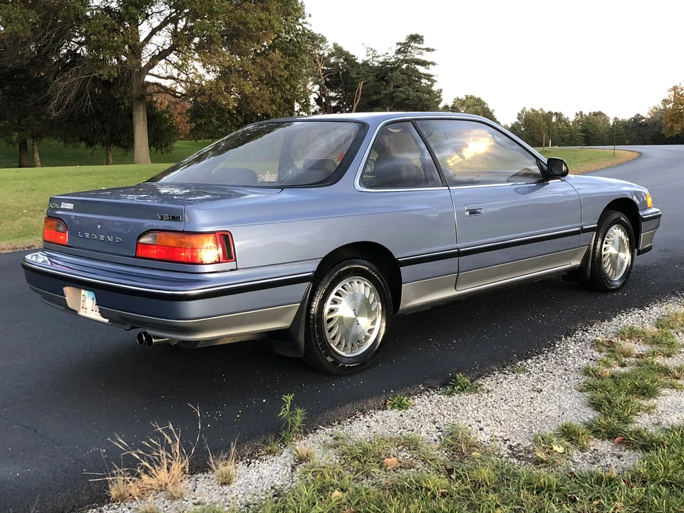 1989 Acura Legend 1st Gen - Image 31 of 31