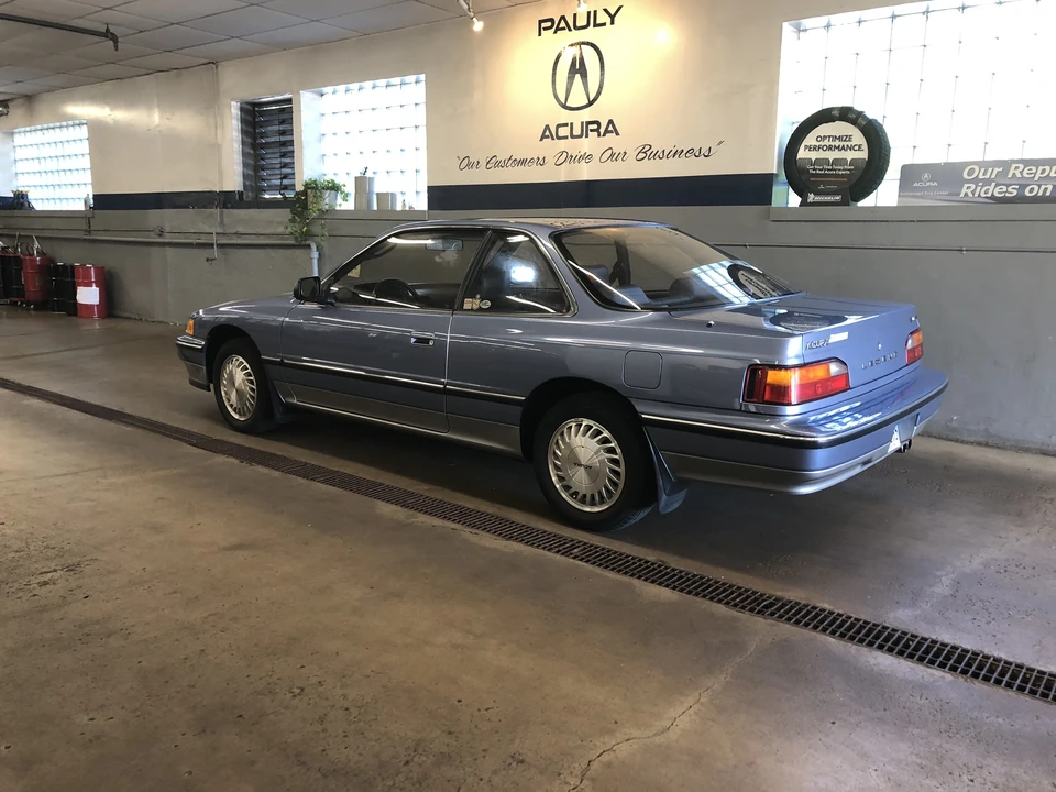 1989 Acura Legend 1st Gen - Image 21 of 31