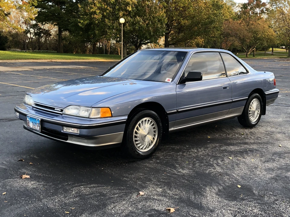 1989 Acura Legend 1st Gen - Image 9 of 31