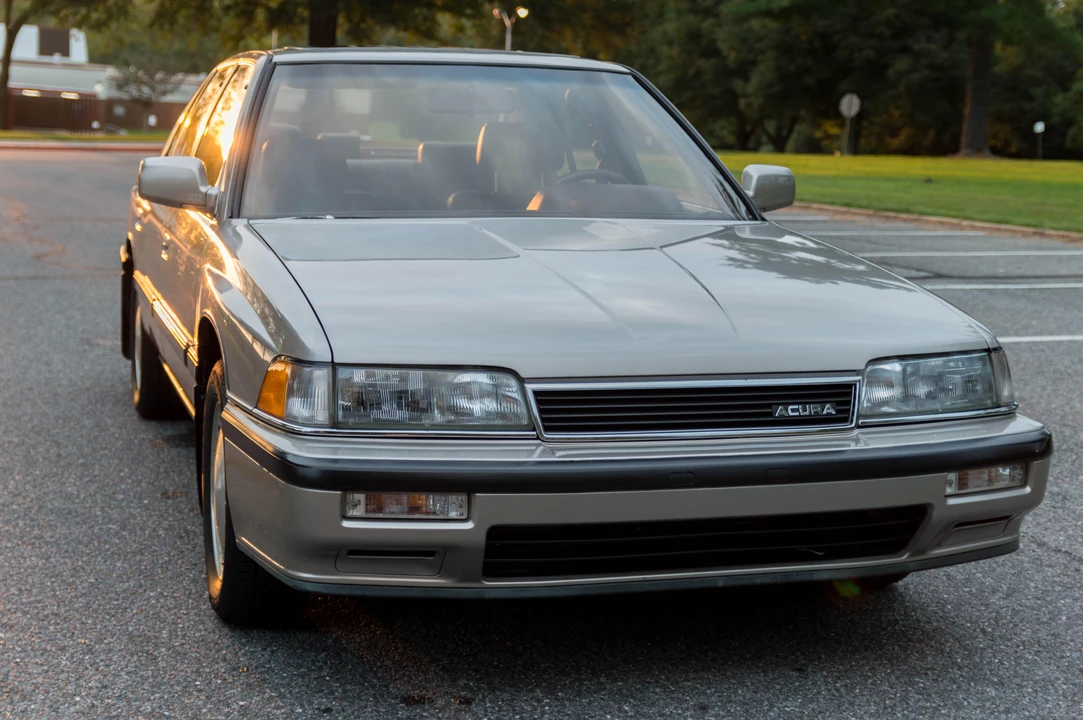 1989 Acura Legend 1st Gen - Image 17 of 31
