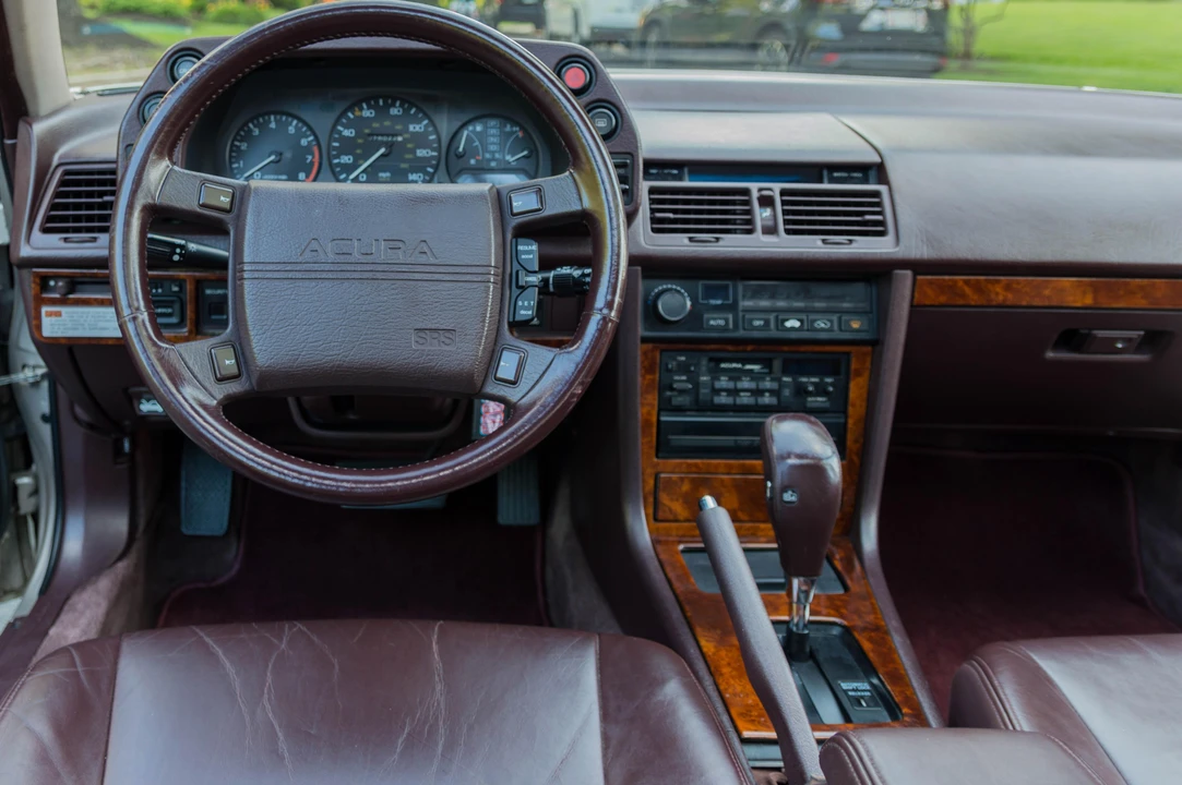 1989 Acura Legend 1st Gen - Image 26 of 31