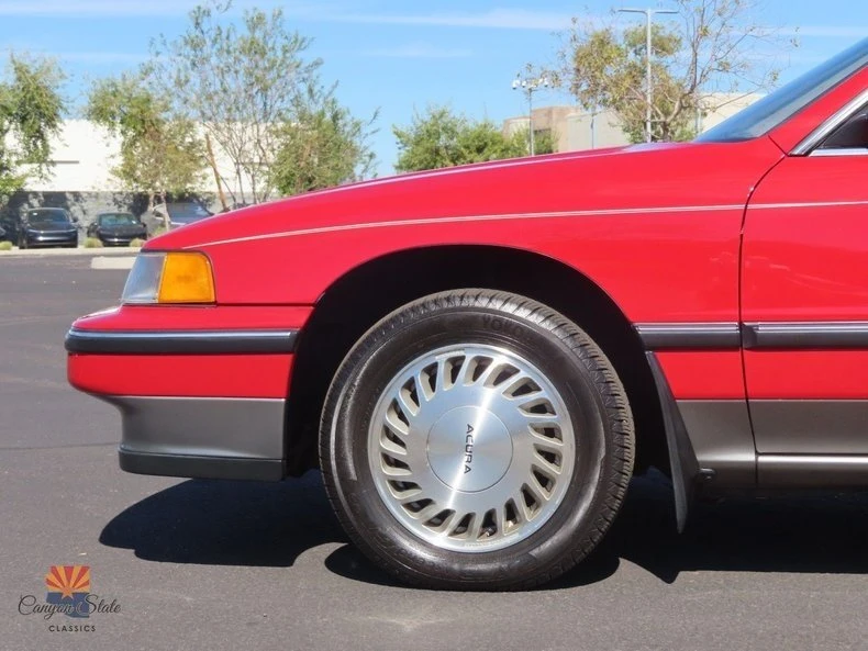 1989 Acura Legend 1st Gen - Image 17 of 20
