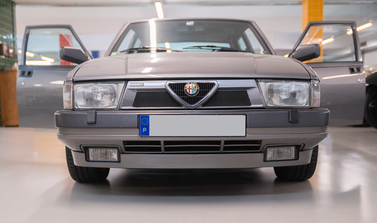 1989 Alfa Romeo 75/Milano - Image 17 of 31