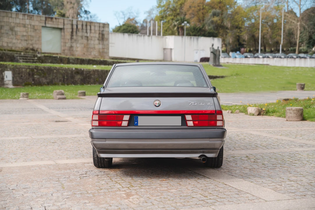 1989 Alfa Romeo 75/Milano - Image 5 of 31