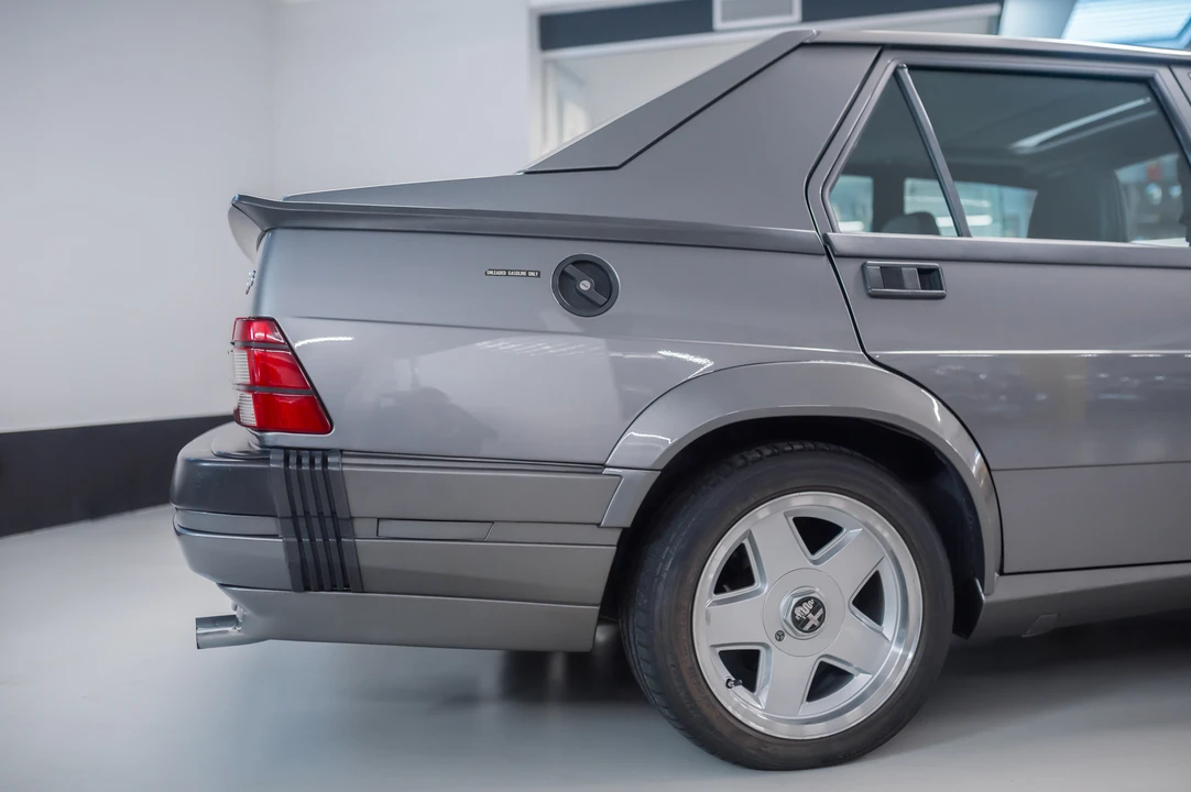 1989 Alfa Romeo 75/Milano - Image 31 of 31