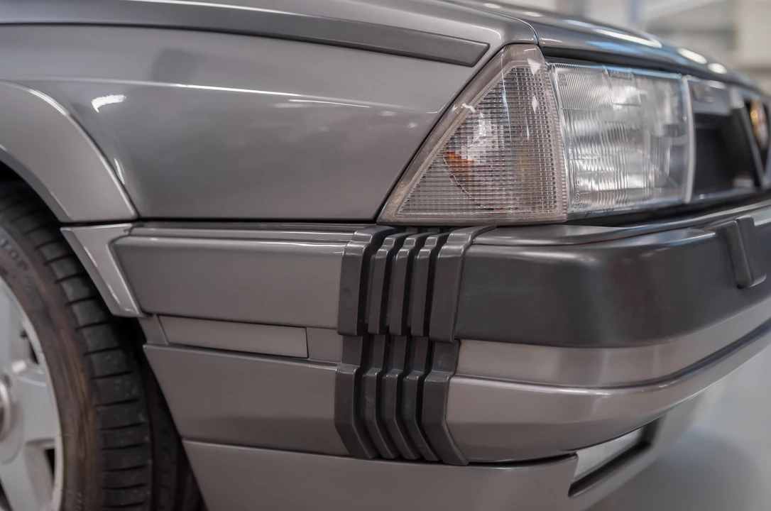 1989 Alfa Romeo 75/Milano - Image 21 of 31
