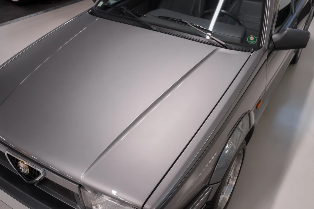 1989 Alfa Romeo 75/Milano - Image 19 of 31