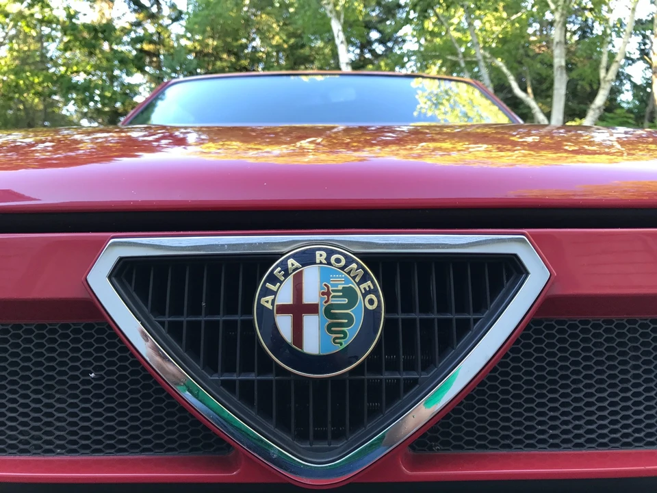 1989 Alfa Romeo 75/Milano - Image 17 of 31