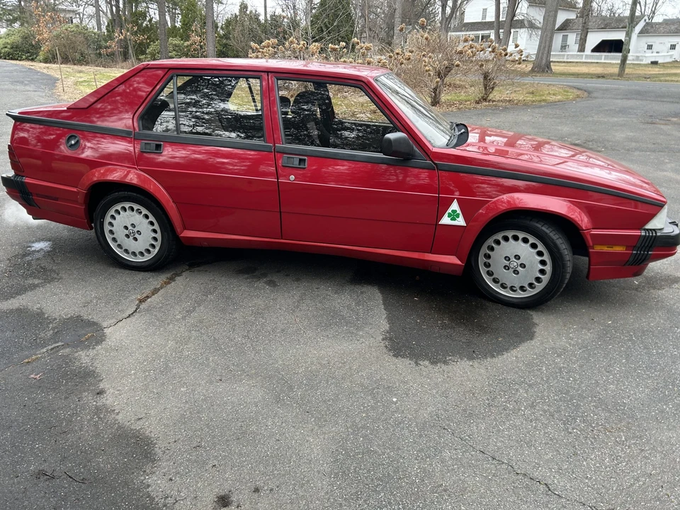 1989 Alfa Romeo 75/Milano - Image 21 of 31