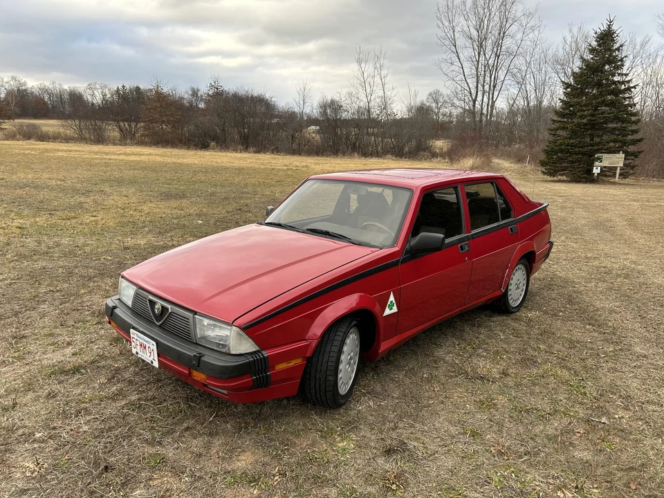 1989 Alfa Romeo 75/Milano - Image 5 of 31