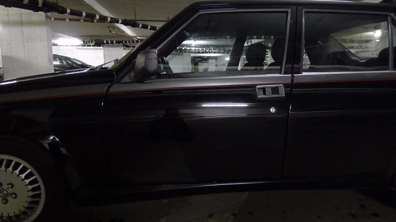 1989 Alfa Romeo 75/Milano - Image 21 of 31