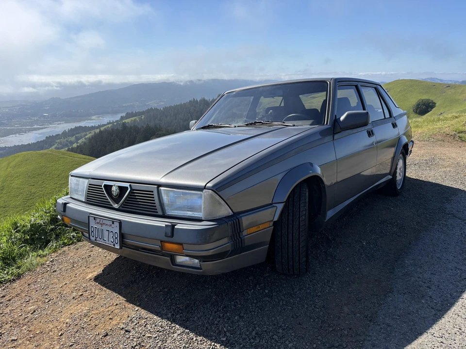 1989 Alfa Romeo 75/Milano - Image 4 of 31