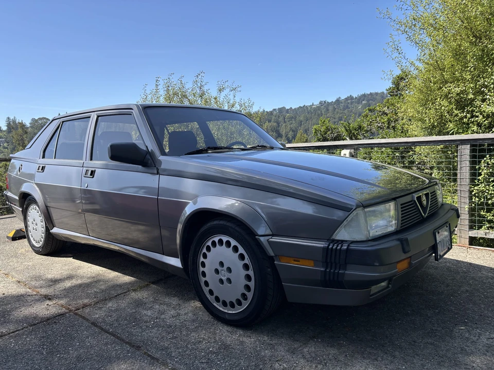 1989 Alfa Romeo 75/Milano - Image 6 of 31