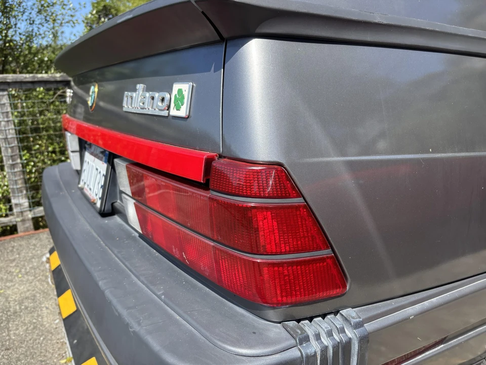 1989 Alfa Romeo 75/Milano - Image 18 of 31
