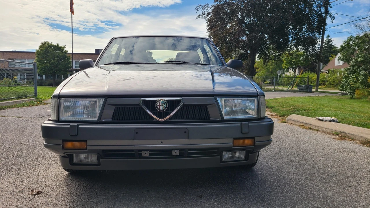 1989 Alfa Romeo 75/Milano - Image 3 of 31