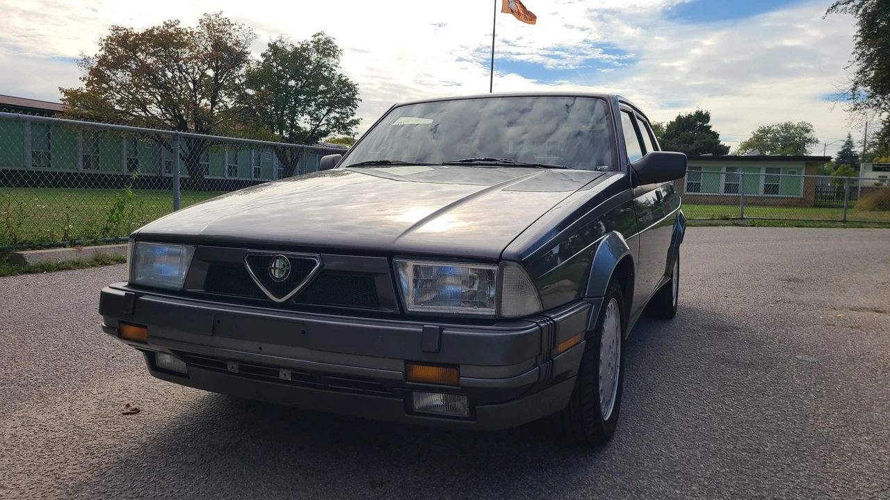 1989 Alfa Romeo 75/Milano - Image 4 of 31
