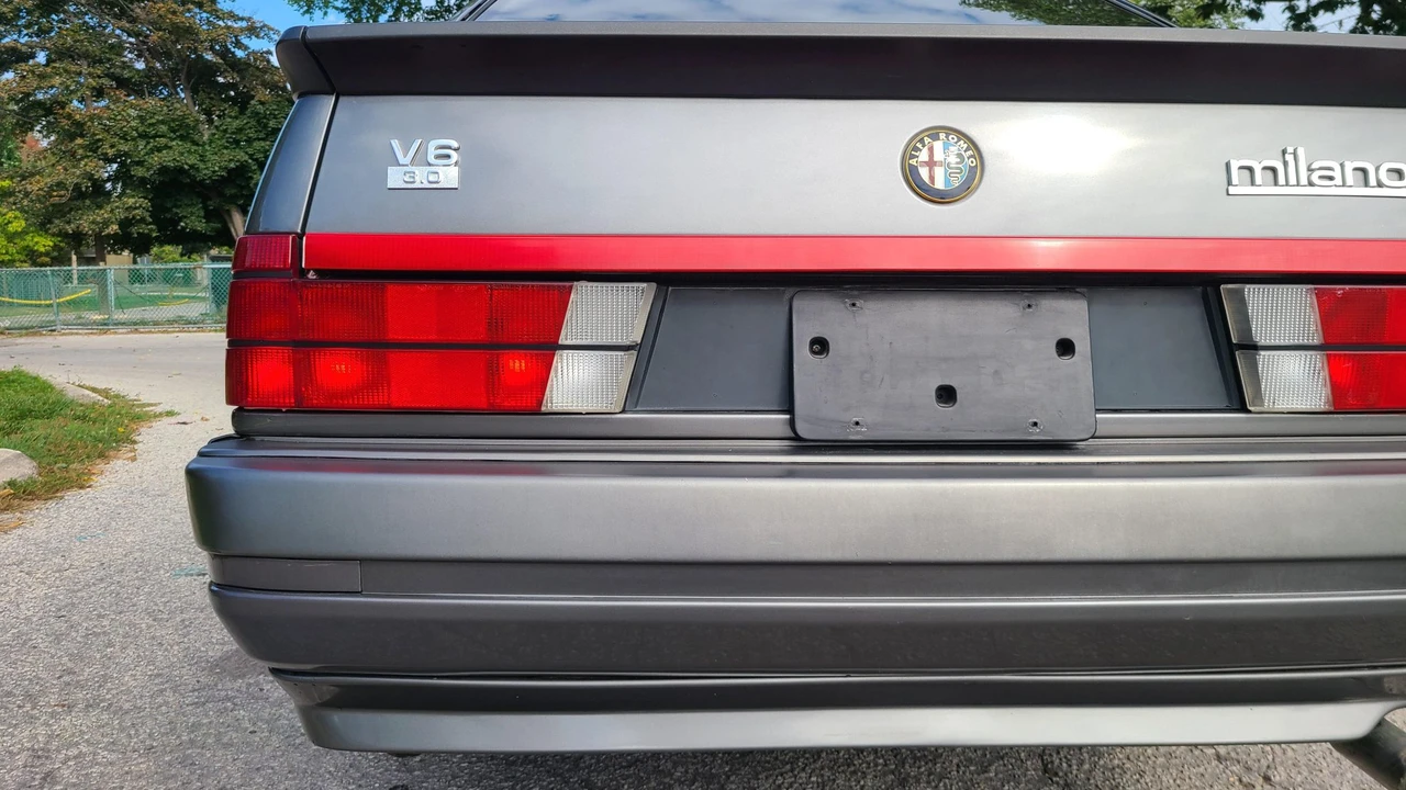 1989 Alfa Romeo 75/Milano - Image 31 of 31