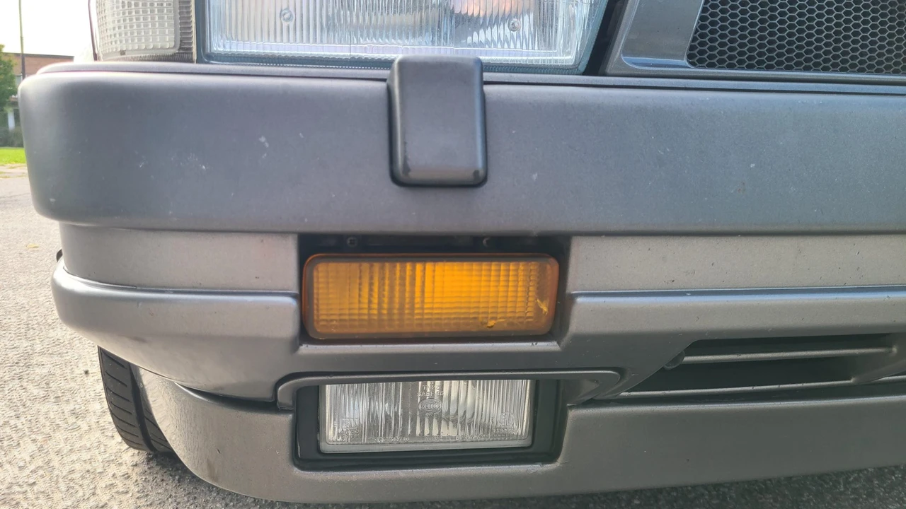 1989 Alfa Romeo 75/Milano - Image 29 of 31