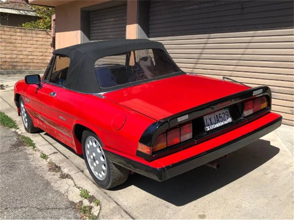 1989 Alfa Romeo 75/Milano - Image 13 of 25