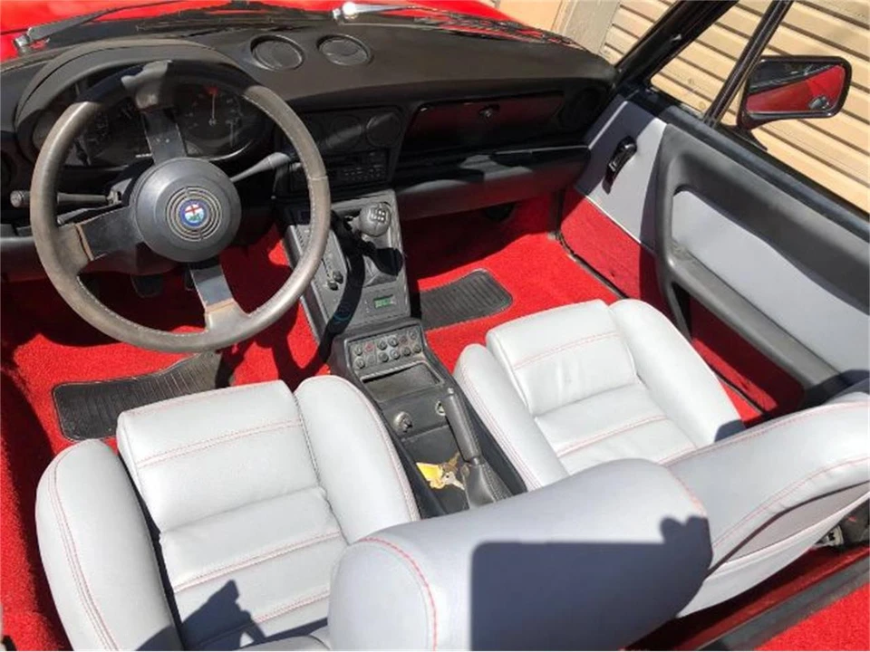 1989 Alfa Romeo 75/Milano - Image 20 of 25